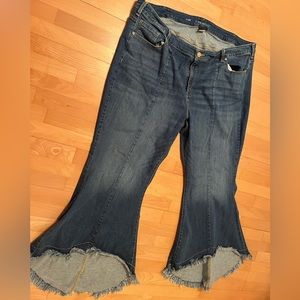 Land Bryant Bell Bottoms size 28r